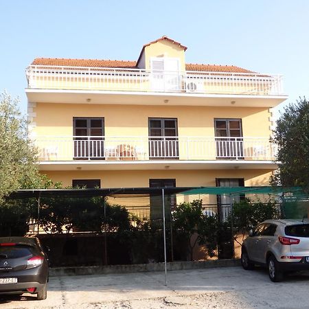 Apartments Ivan & Ana Korcula Town Luaran gambar